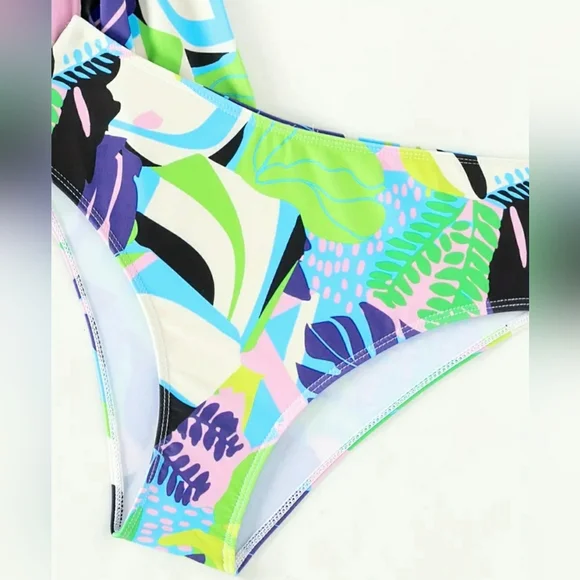 Cute Tankini Set - Picture 4 of 4